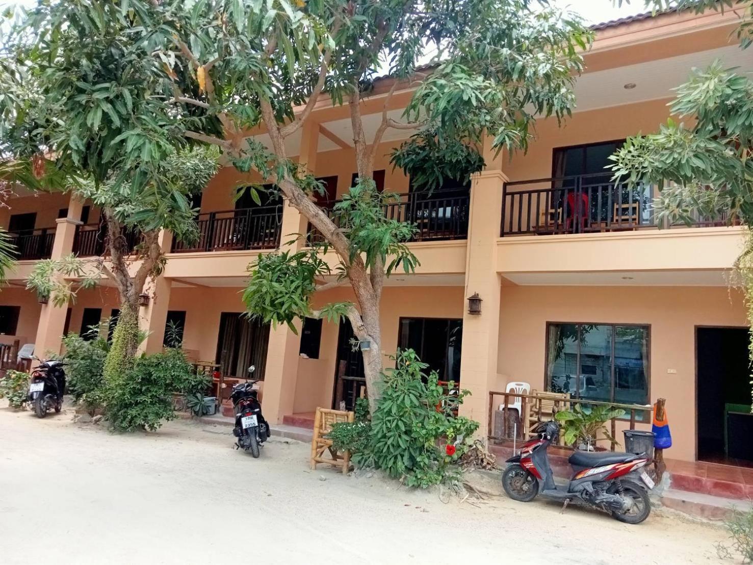 Bank Guesthouse Haad Rin Esterno foto