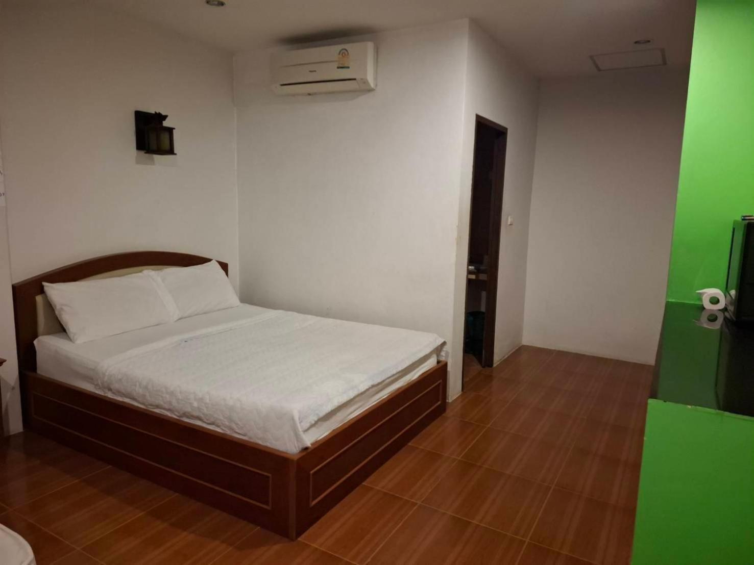Bank Guesthouse Haad Rin Esterno foto